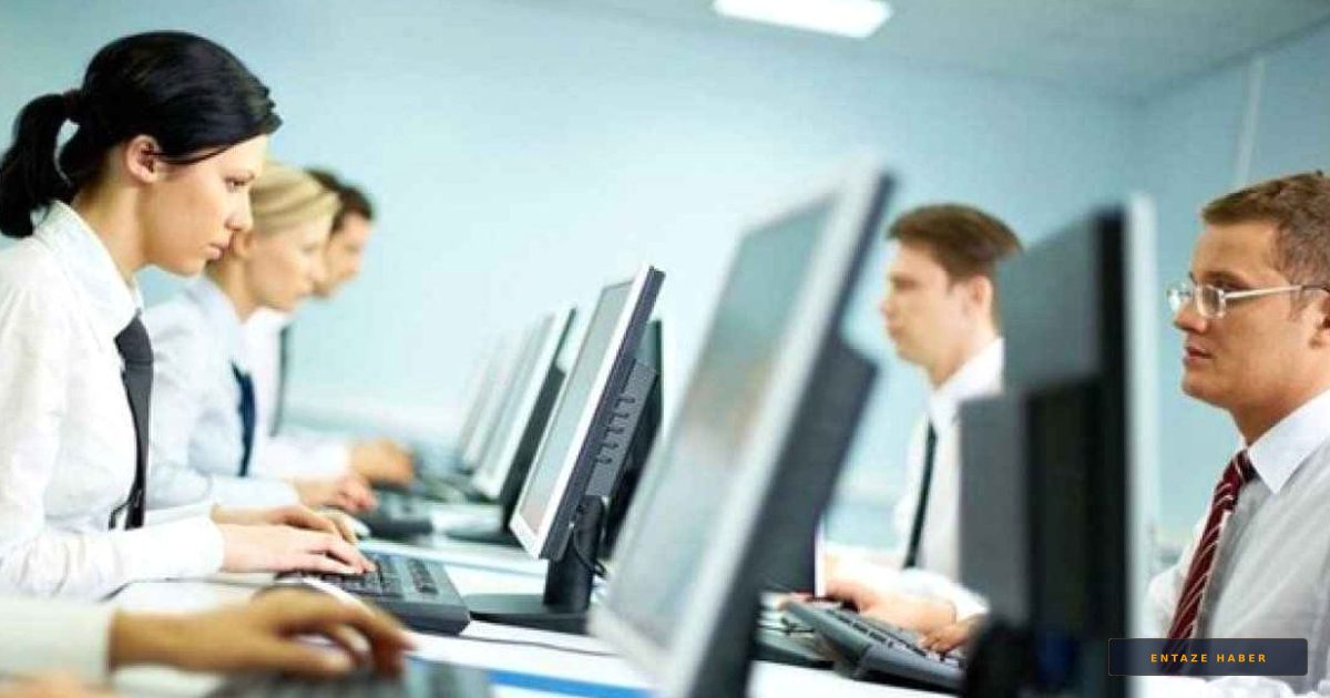 Sözleşmeli Sağlık Personeli İçin Kritik Karar: Askerlik Süresi Yıllık İzin Hesabına Dahil mi?