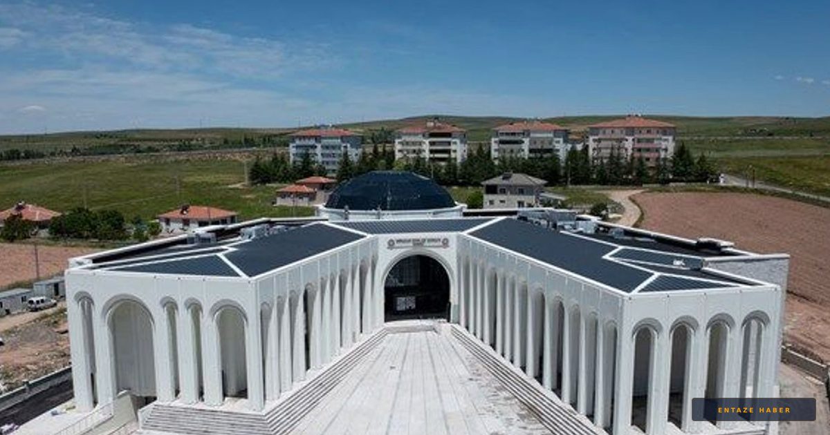 Devlet Bahçeli’nin Hibe Ettiği Arazide Yükselen Cemevi İçin Büyük Gün: 21 Haziran’da Açılıyor