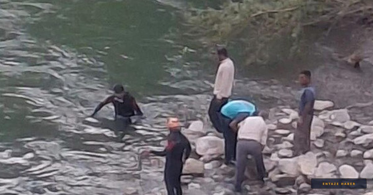 Bitlis'te Dere Felaketi: Üç Kardeş Akıntıya Kapıldı, Bir Kayıp!