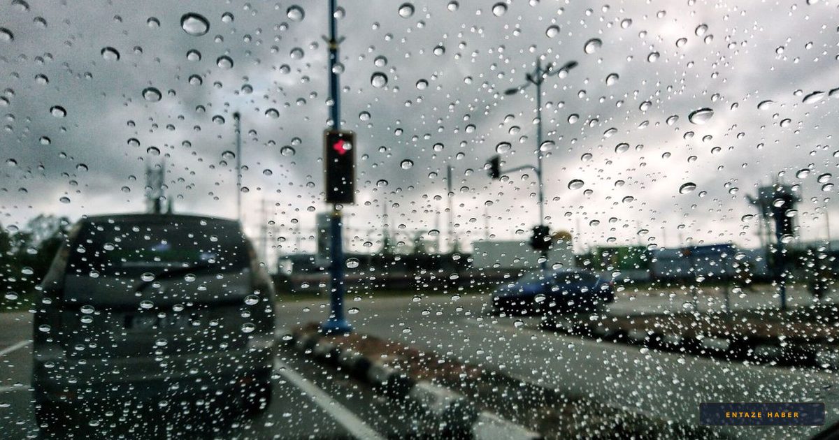 Meteoroloji'den Kritik Uyarı: 25 Temmuz'da Şiddetli Yağış ve Fırtına Alarmı!