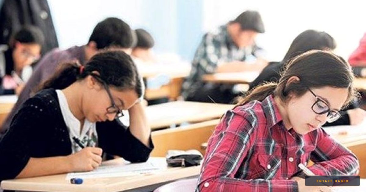 MEB'den Ortaöğretim Kurumlarında Devrim Niteliğinde Değişiklik: Sınavla Öğrenci Alacak Okullara Yeni Kriterler Geldi
