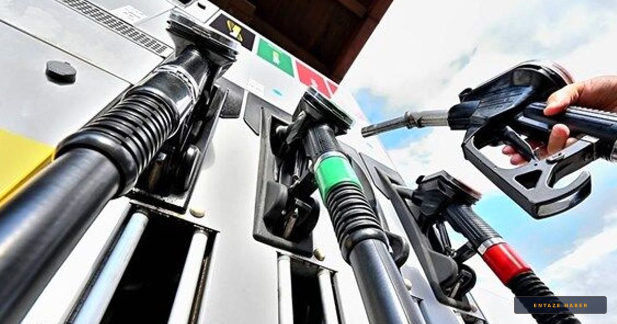 Motorine Çifte Zam Şoku: Tabelalar Yeniden Güncelleniyor!