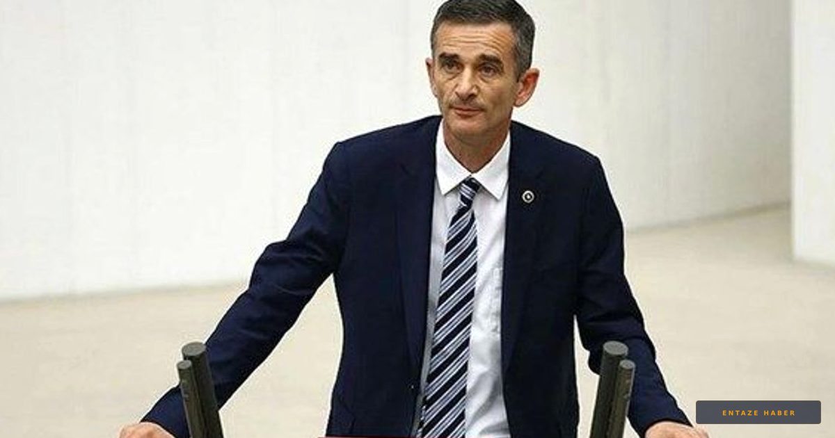 Ümit Dikbayır CHP ile Yollarını Ayırdı: 'Kişisel Hesaplaşmalara Alet Olmayacağım'