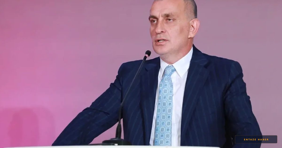 Hacıosmanoğlu'ndan Milli Takım Kararı: Montella ve Fatih Terim Hakkında Net Mesajlar